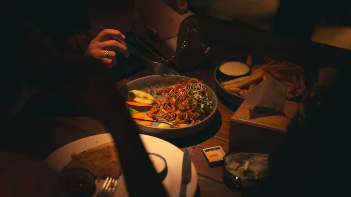 Sizzler dish being served at KohBar